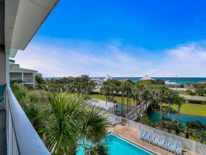 One Bedroom Apartment room in Gulf Place Caribbean
