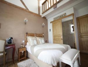B&B / Chambres d'hotes La Haute Muraille : photos des chambres