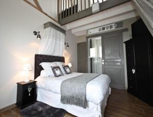 B&B / Chambres d'hotes La Haute Muraille : photos des chambres