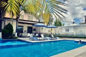 Hotel San Carlos Tequisquiapan - Tequisquiapan