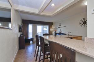 202-Pool, WIFI, Close to BUCS STADIUM