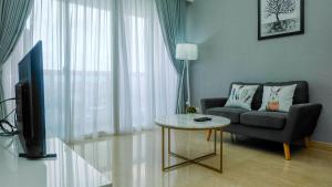 Classy 2BR Apartment at Menteng Park with City View By Travelio