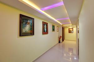 Hotel Windsor Castle Inn Brigade Rd