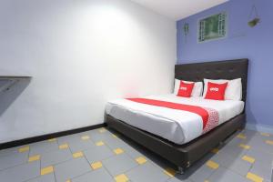 Standard Double Room room in OYO 89738 1st Inn Hotel Glenmarie