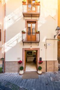 Bosa Queen House img83