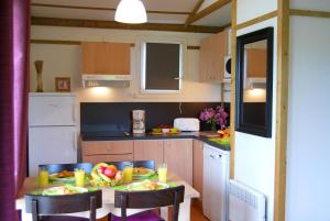 Villages vacances Lagrange Grand Bleu Vacances – Residence Port Lalande : photos des chambres