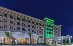 Holiday Inn Houston NE-Bush Airport Area, an IHG Hotel - image 1