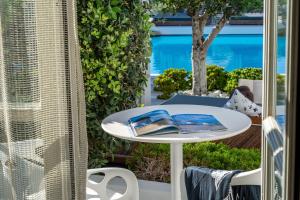 Executive Suite with Pool View