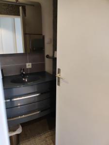 Appartements Le Memorial apparthotel-GoodCaen : photos des chambres