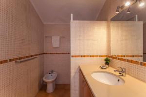 A14 Cozy Torraltinha Apartment
