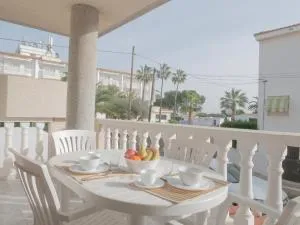 Apartamentos Marineu Jazmines - 阿尔考斯布里
