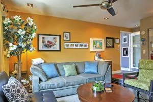 Unique Long Beach House with Patio, Grill and Balcony - ارتيزيا