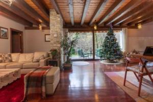 Aliga Etxea. Beach & Mountain Village