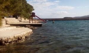 APATRMANI TUTA Kukljica