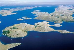 APATRMANI TUTA Kukljica