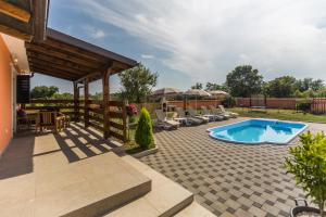 Cozy villa Sejdi with private pool in Pula by WiiBuk