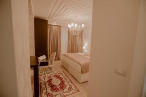 Green House Hotel & Restaurant