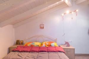 K and B corfustudios