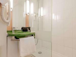 Standard Room With 3 Single Beds room in ibis Lourdes Centre Gare