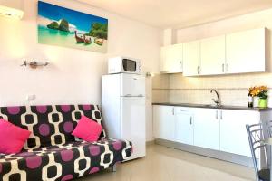 Albufeira Jardim l old town and beach - Hawai