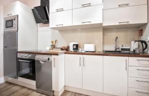 Comfort Studio Central