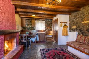 ROUGA Mountain Boutique Suites & Spa Kaimaktsalan Greece