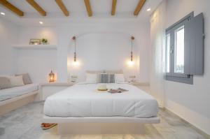 Asterias Studios Naxos Greece