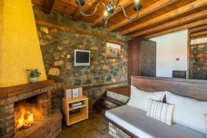 ROUGA Mountain Boutique Suites & Spa Kaimaktsalan Greece