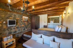 ROUGA Mountain Boutique Suites & Spa Kaimaktsalan Greece