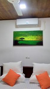 Santosa Villa