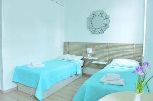 En-suite Iris on Rokova Street - 5 min Walk to the Old Town of Split