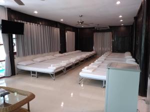 คุ้งน้ำ รีสอร์ท นครนายก