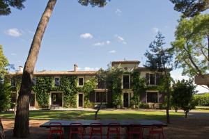 Maisons de vacances Domaine de la JASSO, au pied de la Cite Medievale : photos des chambres