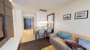 White Pearl Apartment 1.09