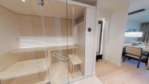 White Pearl Apartment 1.09