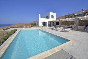 Spectacular sunset view villa at Melissaki