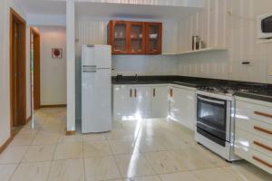 Apartamentos Breezes com verde, sossego e preço justo - ideal para famílias e amigos em Imbassaí