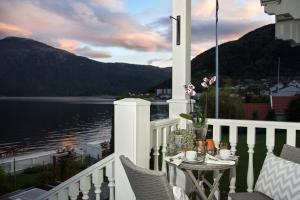 hofslund fjord hotel