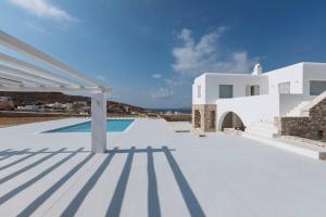 Wonderful villa 5Bed Pool-Sunset Myconos Greece