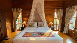 Nan Seasons Boutique Resort