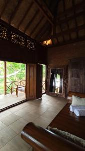 Bungalow Deluxe Nhìn Ra Khu Vườn (Deluxe Bungalow with Garden View)