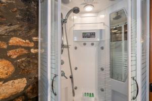 ROUGA Mountain Boutique Suites & Spa Kaimaktsalan Greece