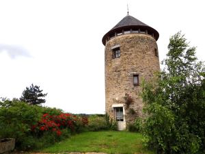 B&B / Chambres d'hotes La Tour du Moulin Geant : photos des chambres