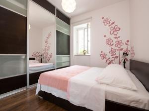 Apartment Marina with Sea View