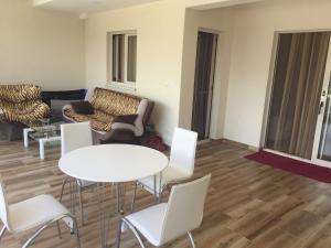 Apartment Galina Przno