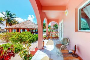 Red Ginger @ Caribe Island