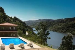 Douro Valley - Casa do Campo Resende - Canizes