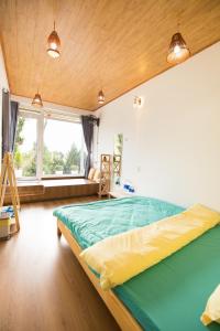 Phòng Deluxe (2 Người lớn + 1 Trẻ em) (Deluxe Room (2 Adults + 1 Child))