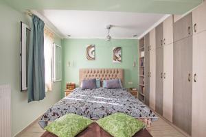 Dorothea Villa with Private Pool, by ZanteWize