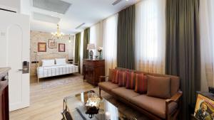 Suite room in Hotel Des Arts Galata